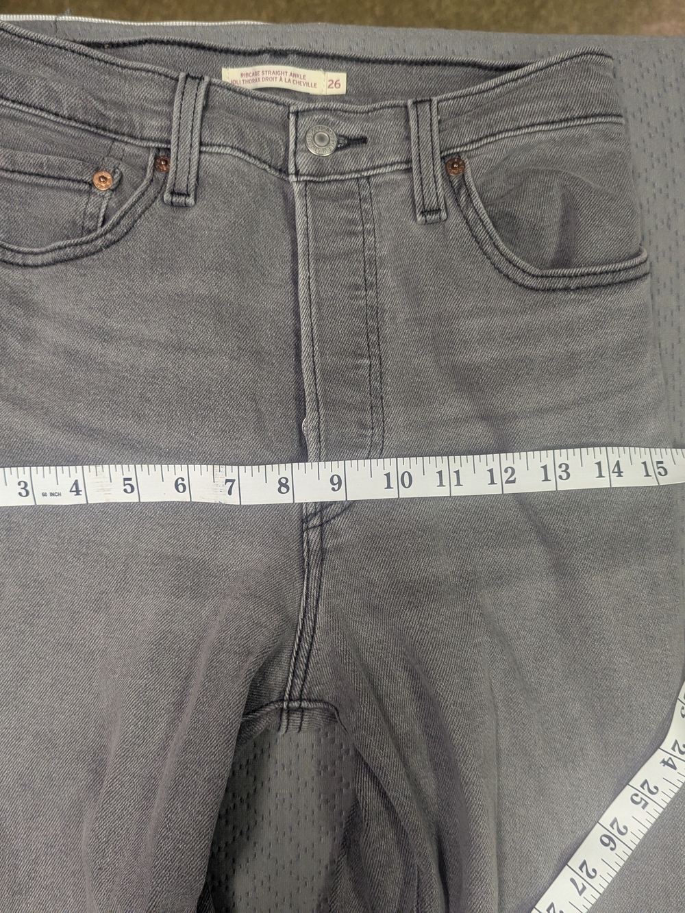 Levi's Ribcage Straight Ankle Jeans Gray Wash W26 L27 - Picture 5 of 12